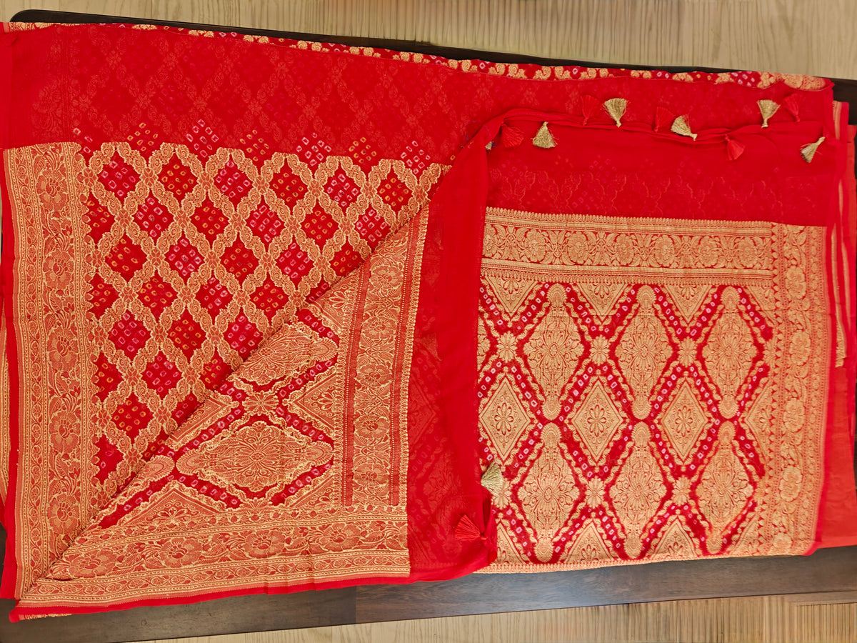 Red Rai Bandhej